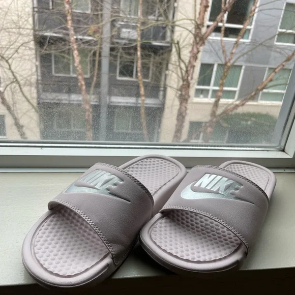 Size 7 - Nike Slides - Particle Rose/Metallic Silver - Picture 6 of 7